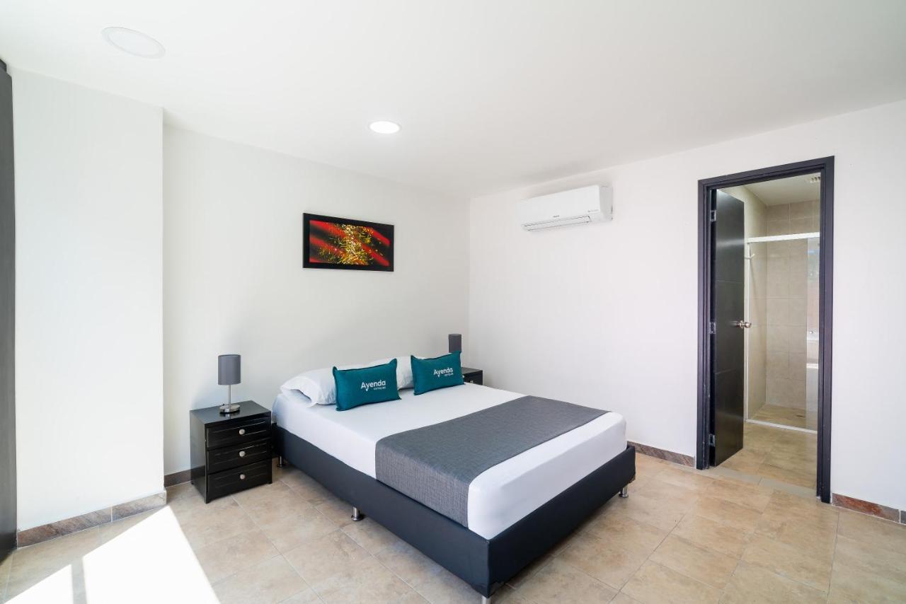 Ayenda Coliving La 78A Hotell Medellín Exteriör bild