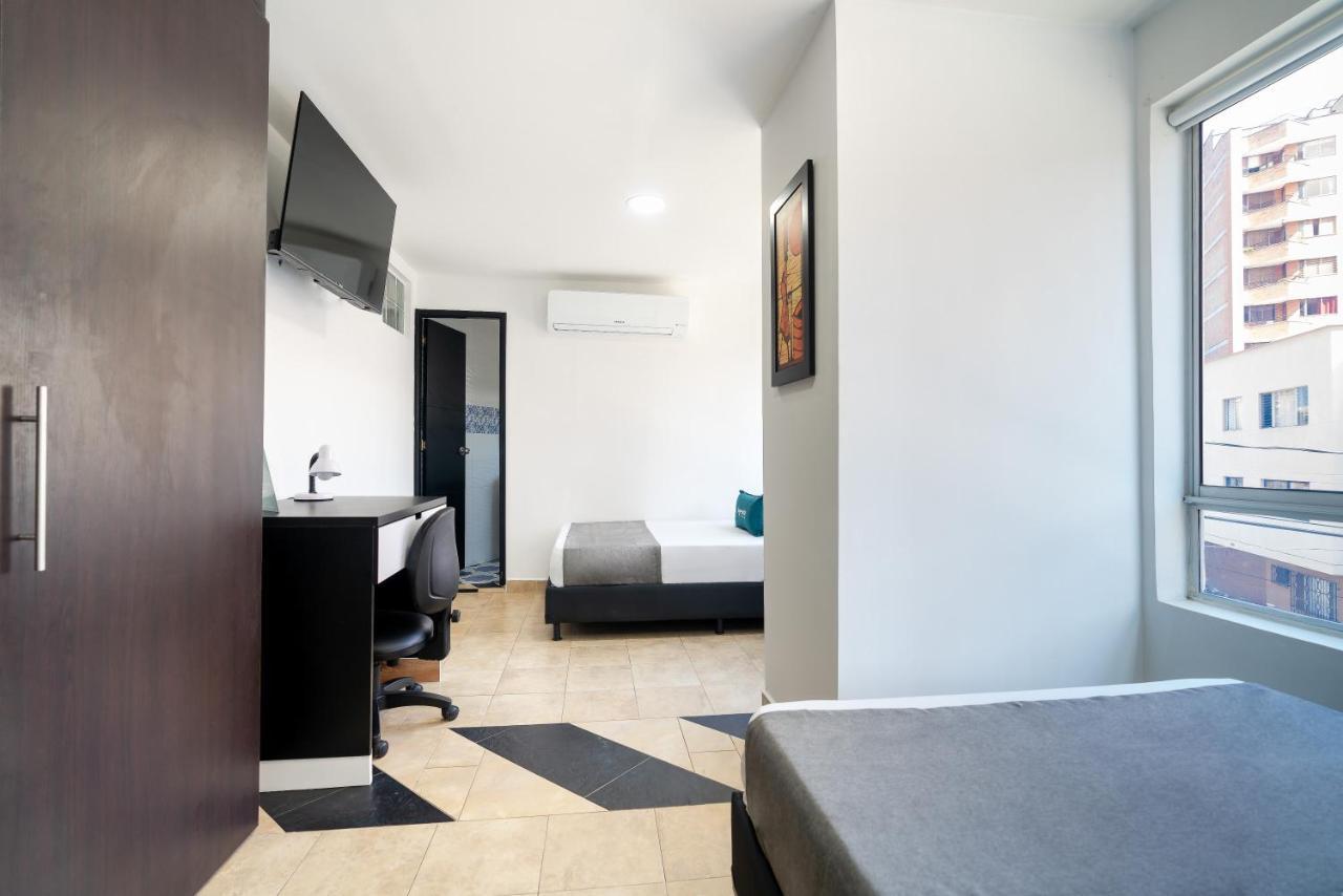Ayenda Coliving La 78A Hotell Medellín Exteriör bild