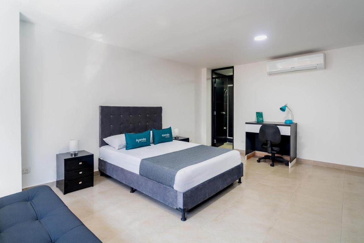Ayenda Coliving La 78A Hotell Medellín Exteriör bild