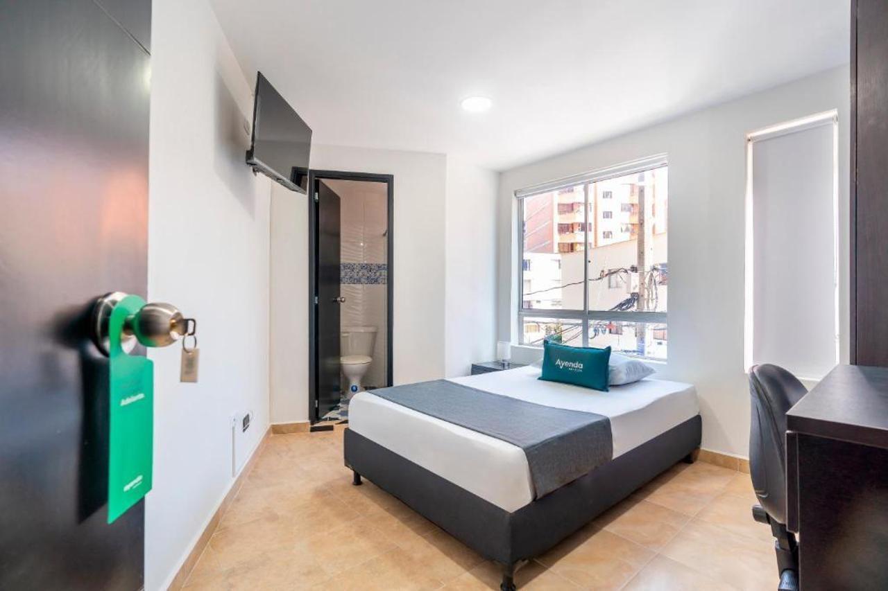 Ayenda Coliving La 78A Hotell Medellín Exteriör bild